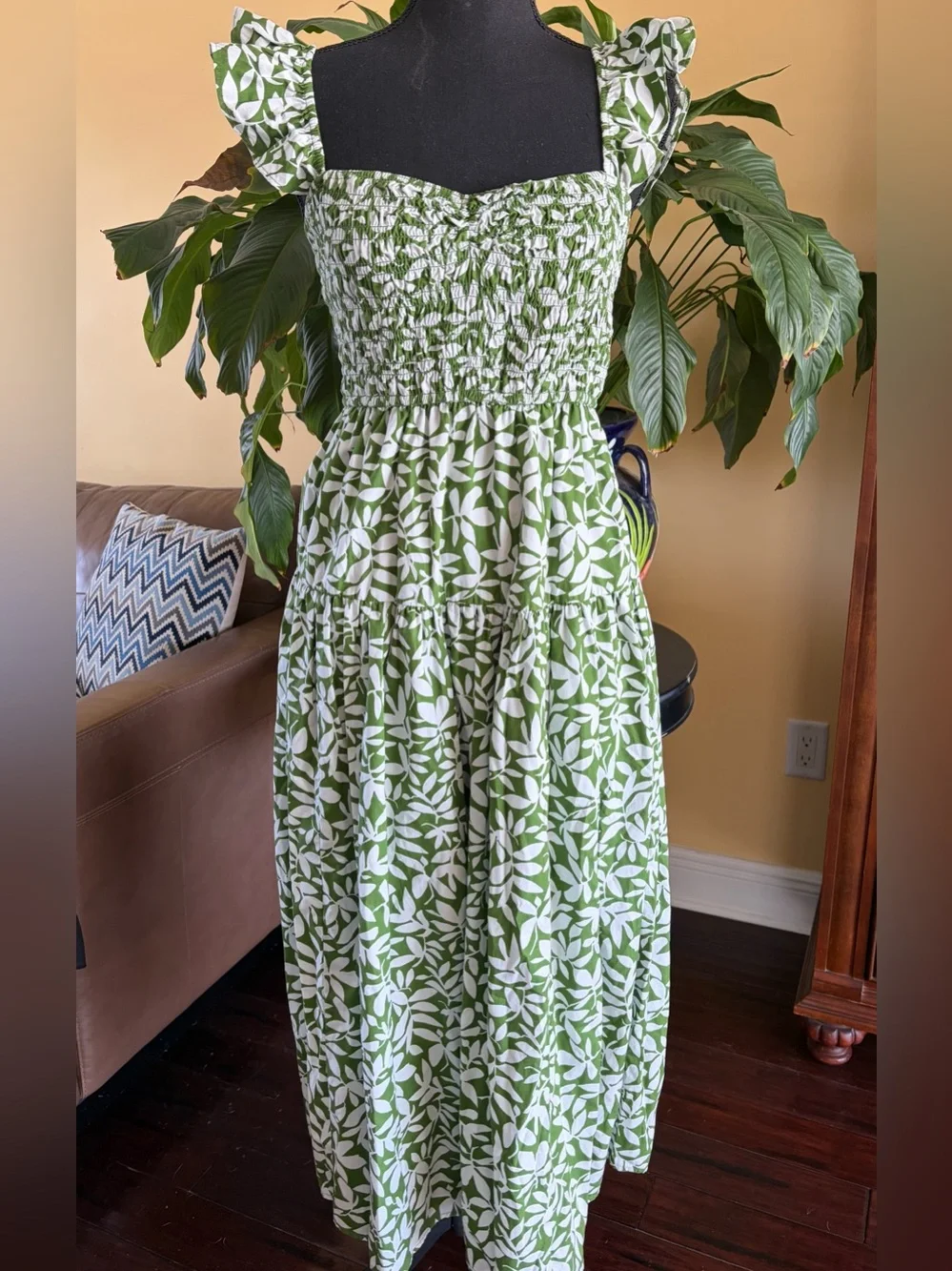 Abercrombie & Fitch Flutter Sleeve Smocked Midi Dress, has pockets - Medium